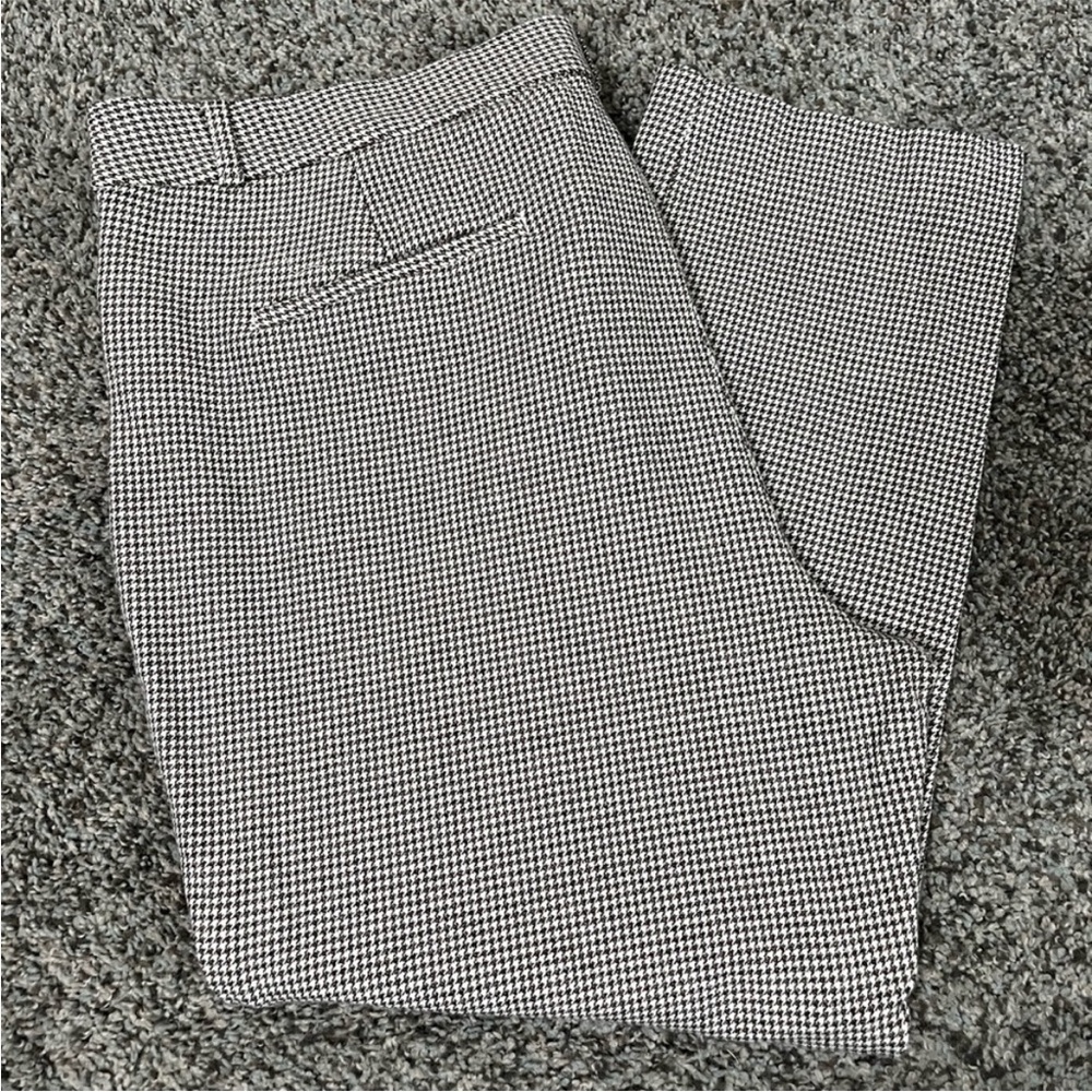Banana Republic Women’s Checkered Trousers